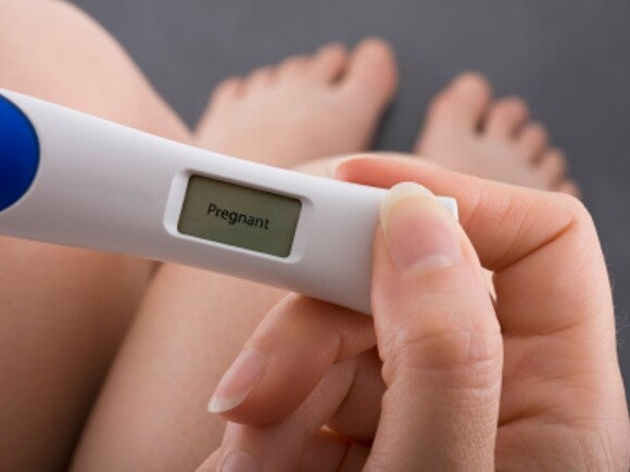 pregnancy tests, home pregnancy test, pregnancy symptoms, early signs of pregnancy, early pregnancy symptoms